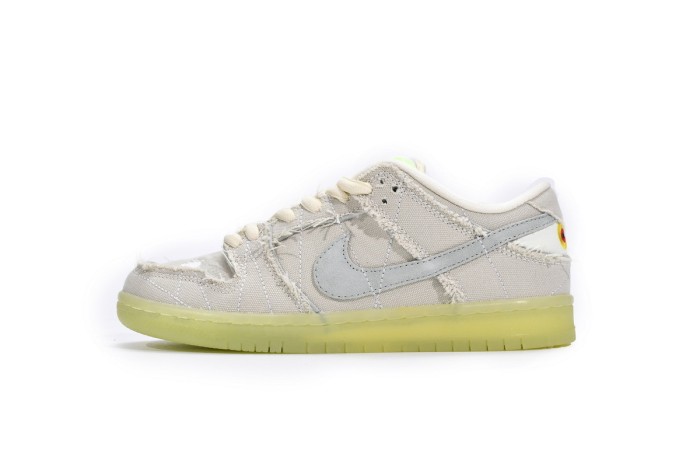 Nike SB Dunk Low Mummy