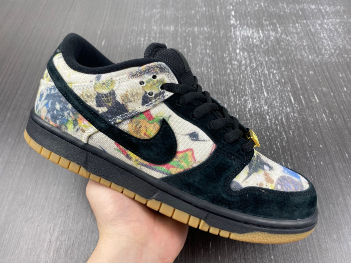 Dunk SB Supreme × Nike Dunk Low Rammellzee FD8778-001