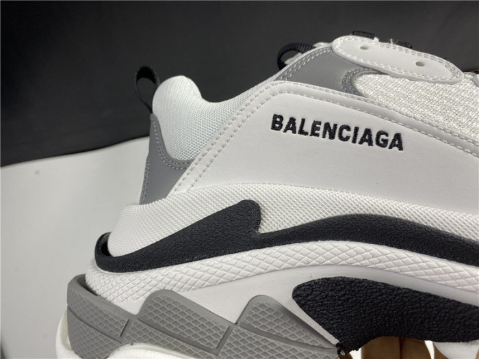 BLCG Sneaker Triple.s.Gomma Gray 536737-W0901-9089