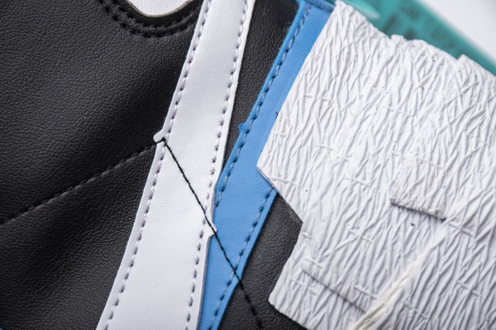 Nike Blazer Mid sacai White Black Legend Blue
