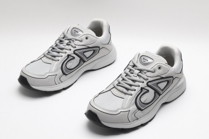 D10R B30 SNEAKER
