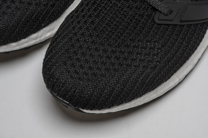 Adidas Ultra Boost 4.0“Iridescent”Black
