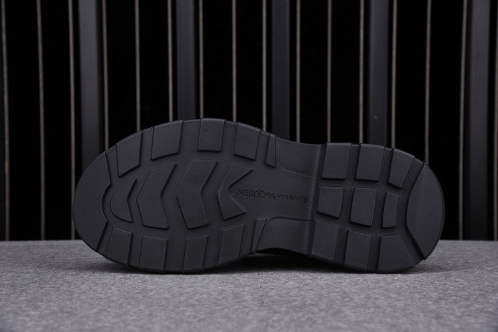 MQ Sneakers