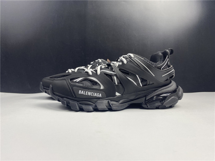 BLCG Track Trainer black 542436-W1G81-2045