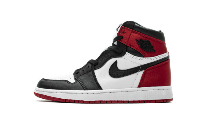 Air Jordan 1 Retro High OG Satin Black Toe