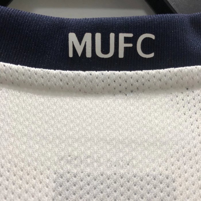 Manchester United Thrid Retro Jersey 08/09