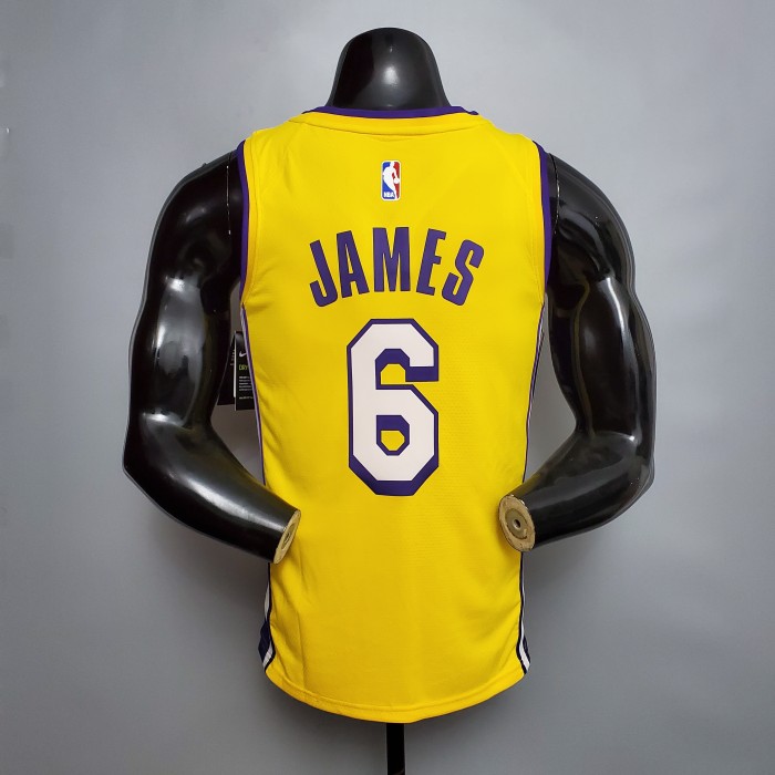 LeBron James Los Angeles Lakers 2020/21 Swingman Jersey Yellow