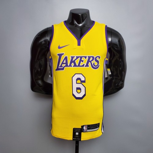 LeBron James Los Angeles Lakers 2020/21 Swingman Jersey Yellow