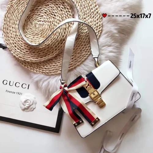 GUCCI White Fashion Letter Zipper & Hasp Letter Genuine Leather Women's Handbags Shoulder Bags Wallet Combination Bags