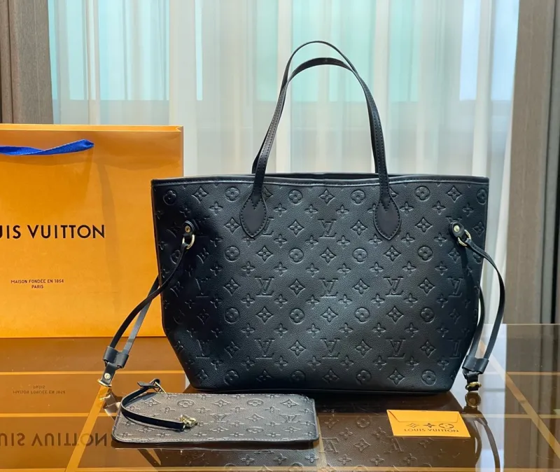 LOUIS VUITTON Black Fashion Monogram Zipper & Hasp Letter Genuine Leather Women's Handbags Tote Bags Wallet Combination Bags