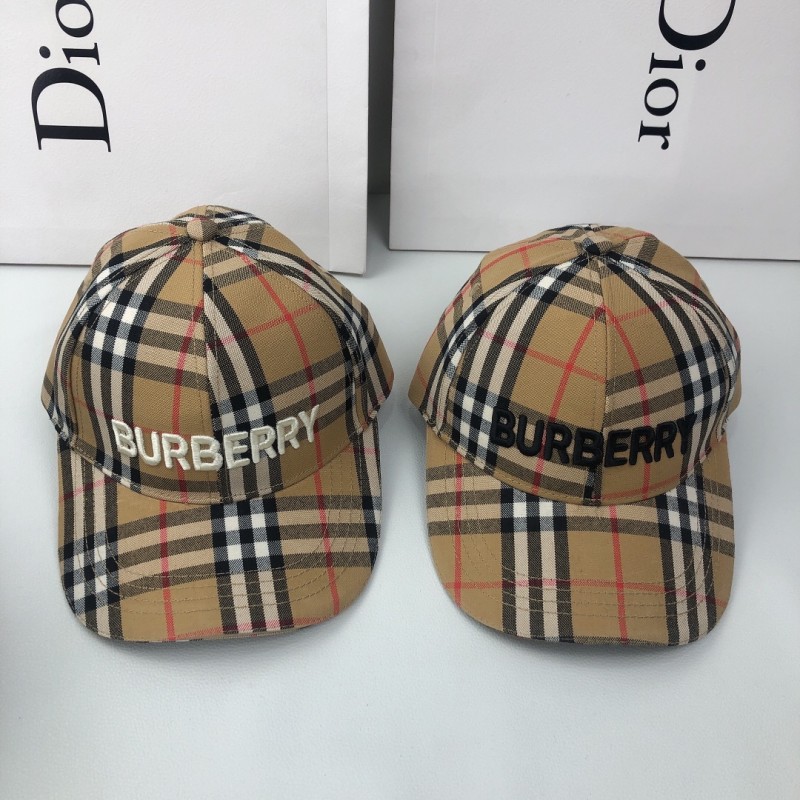 BURBERRY Light Brown Travel Street style Cotton Women's Adult Knitted Cap
