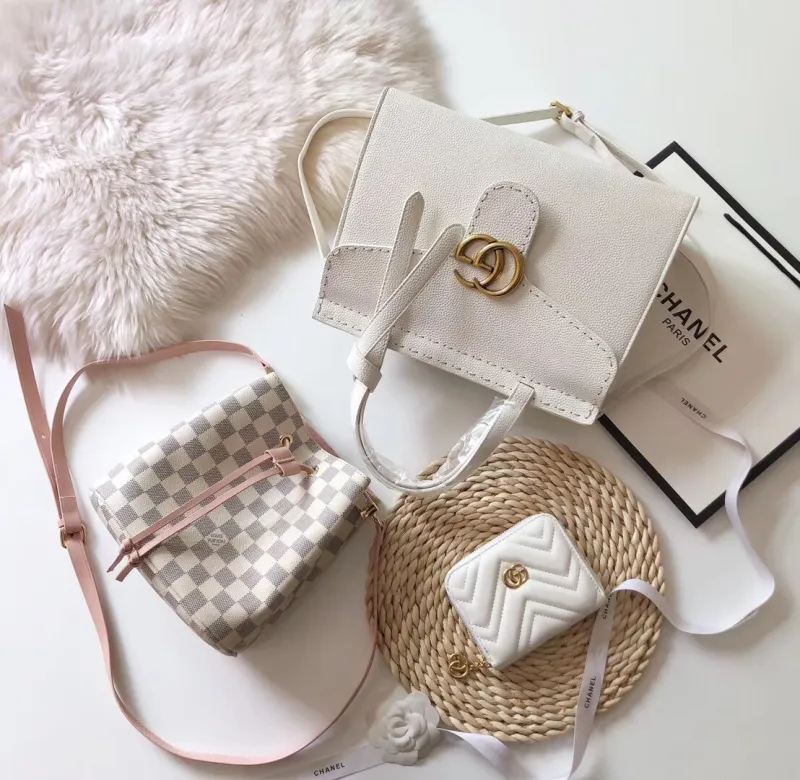 GUCCI White Fashion Letter Zipper & Hasp Letter Genuine Leather Women's Handbags Clutches Wallet Combination Bags