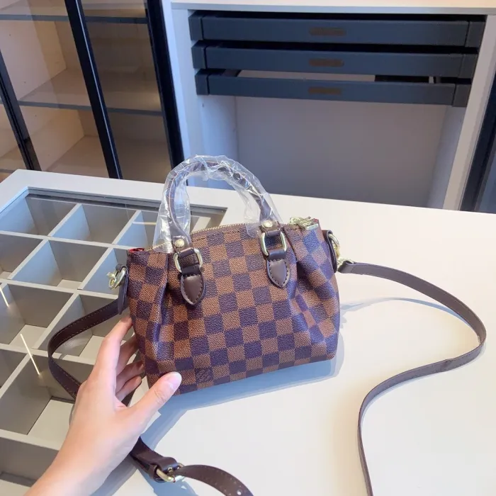 LOUIS VUITTON Brown Lady Letter Zipper Letter Genuine Leather Women's Handbags Shoulder Bags Wallet Combination Packages