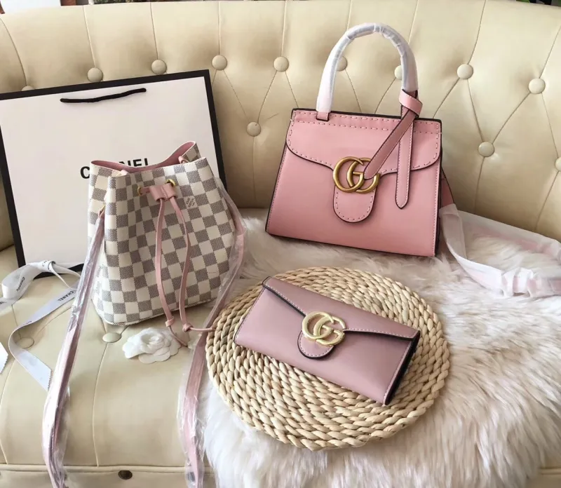 GUCCI Pink Fashion Letter Zipper & Hasp Letter Genuine Leather Women's Handbags Clutches Wallet Combination Bags