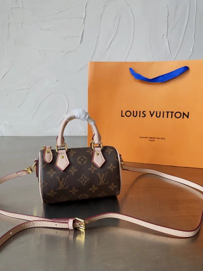 LOUIS VUITTON Brown Lady Letter Zipper Letter Genuine Leather Women's Handbags Shoulder Bags Wallet Combination Packages