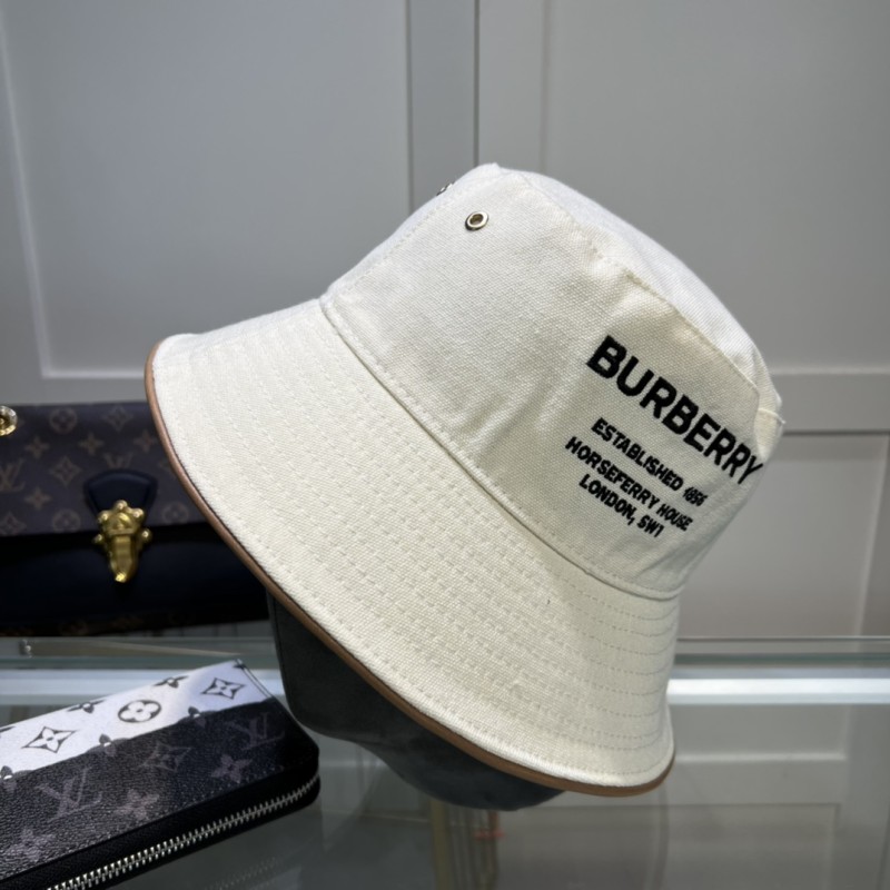 BURBERRY White Casual Solid color Cotton Women's Adult Knitted Fishing cap