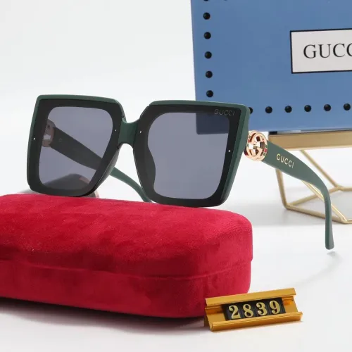 GUCCI S Black PC Multi AC Women's Outdoor Oersized Sunglasses