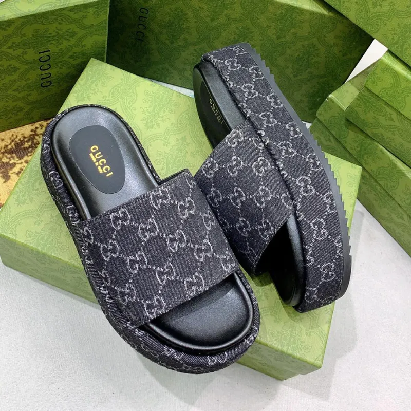 Women Slides Slip On Slippers Mules Sandals Casual Shoes Unisex