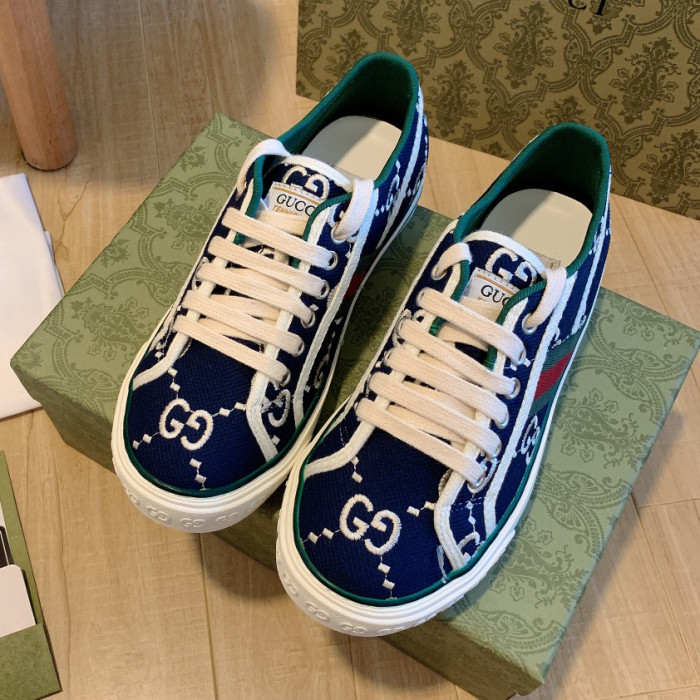 Men Women Low Top Embroidered Sneakers Casual Trainers Athletic Shoes Unisex 35-44