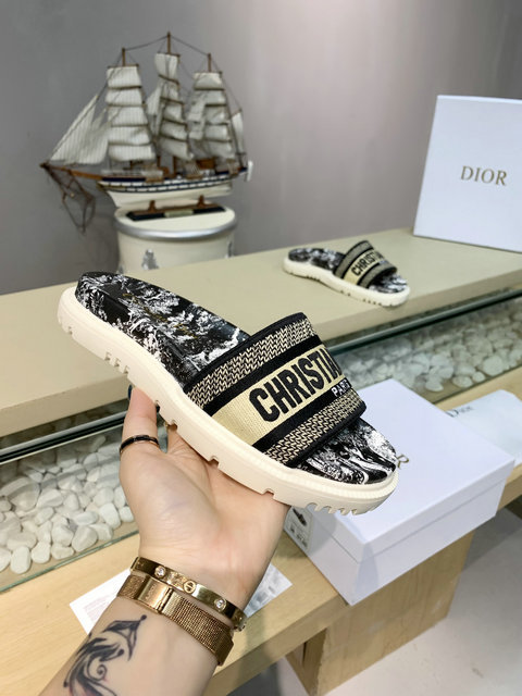 DR Slippers-32 women shoes 35-41