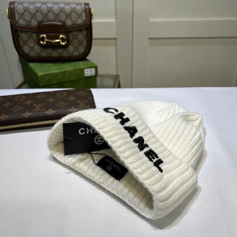 Men Women Beanie Hat Winter Wool Knitted Baggy Pull On Soft Caps