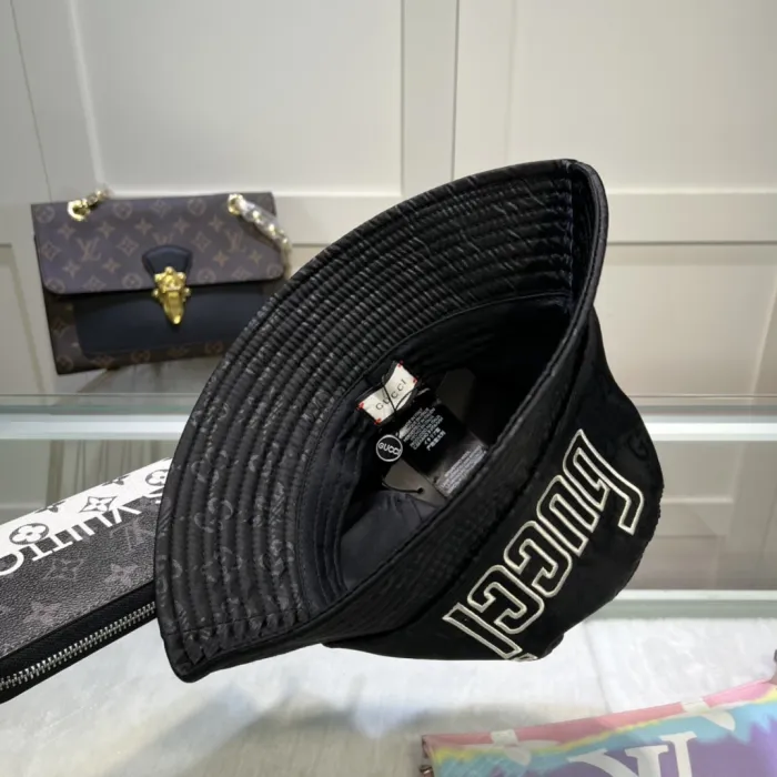 Men Women Casual Bucket Hat Narrow Flared Brim Cloche Hat Headwear Caps