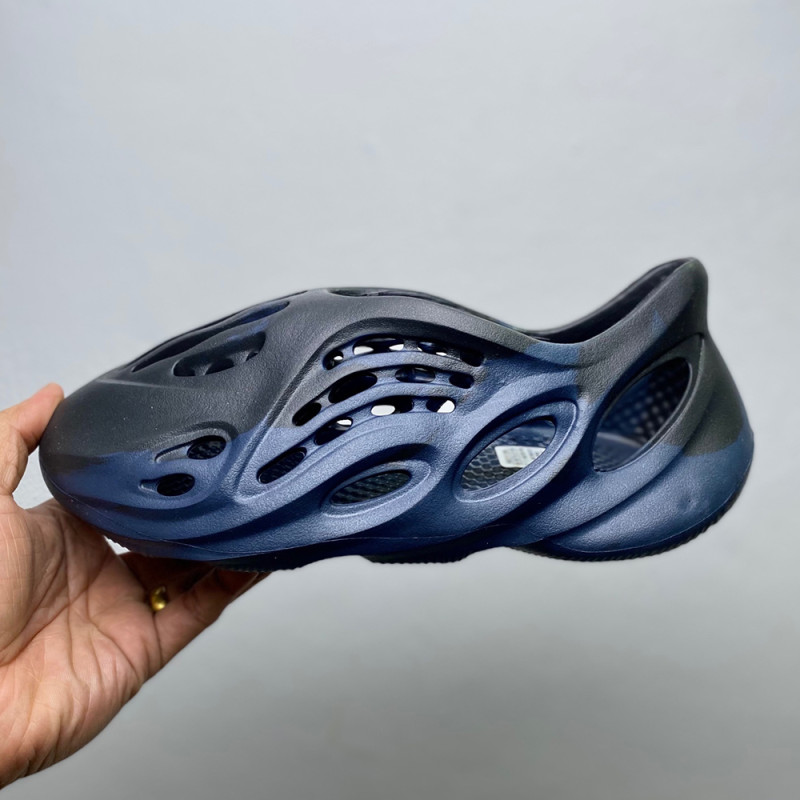Men Women Sneakers Casual Trainers Athletic Shoes Unisex Slippers Sandals