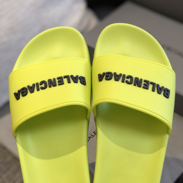 Men Women Slides Slip On Slippers Mules Sandals Casual Shoes Unisex