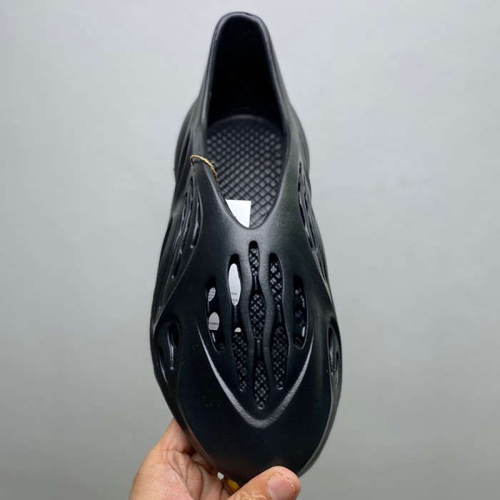Men Women Sneakers Casual Trainers Athletic Shoes Unisex Slippers Sandals
