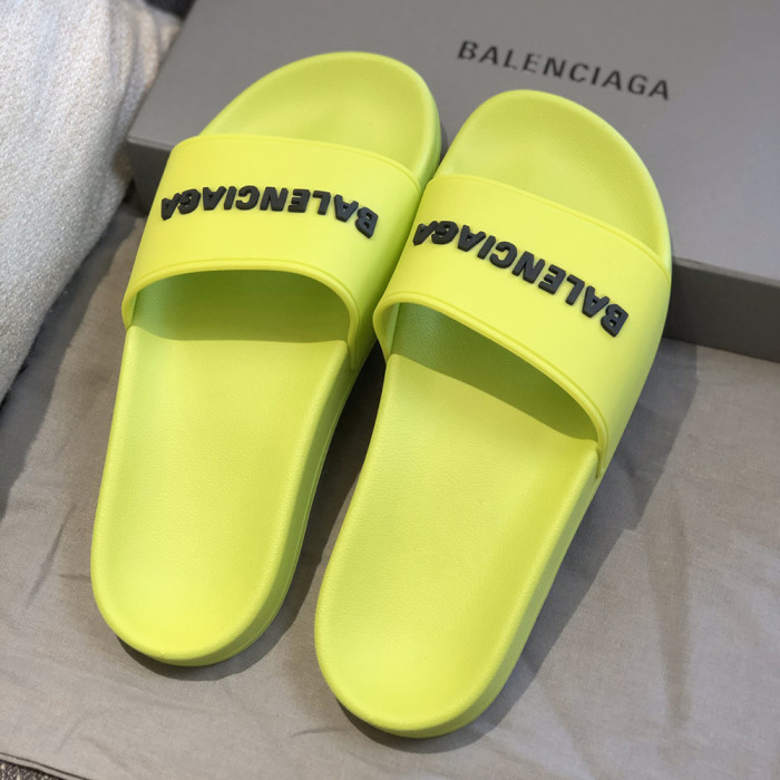 Men Women Slides Slip On Slippers Mules Sandals Casual Shoes Unisex
