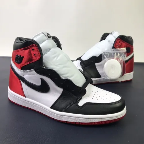 Kicks_Liu NIKE  AJ1  sneaker