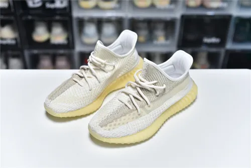 Kicks_Liu  Yeezy 350  sneaker