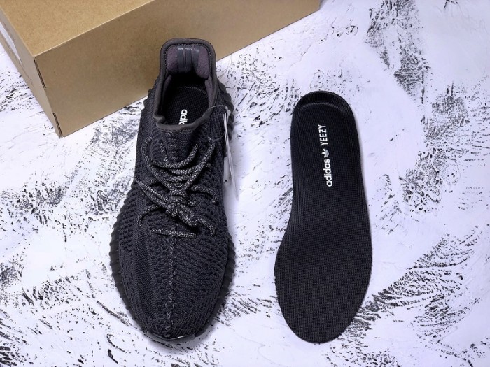 Kicks_Liu  Yeezy 350  sneaker