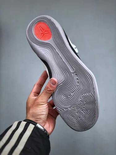 Kicks_Liu NIKE  kobe 9  sneaker