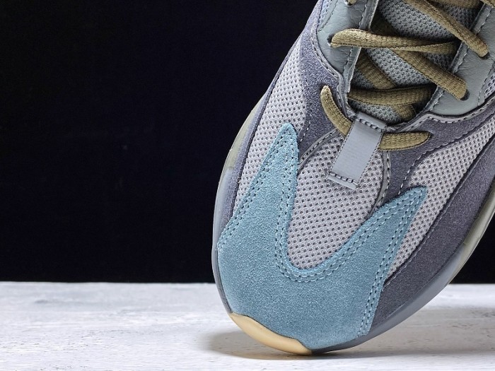 Kicks_Liu  Yeezy 700  sneaker