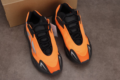 Kicks_Liu  Yeezy 700  sneaker