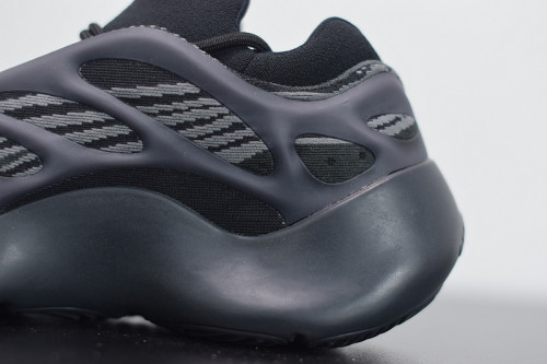 Kicks_Liu  Yeezy 700  sneaker