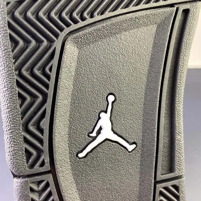 Kicks_Liu NIKE  AJ4  sneaker