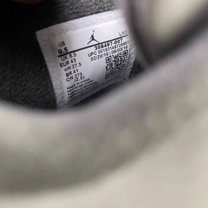 Kicks_Liu Nike  AJ4  sneaker