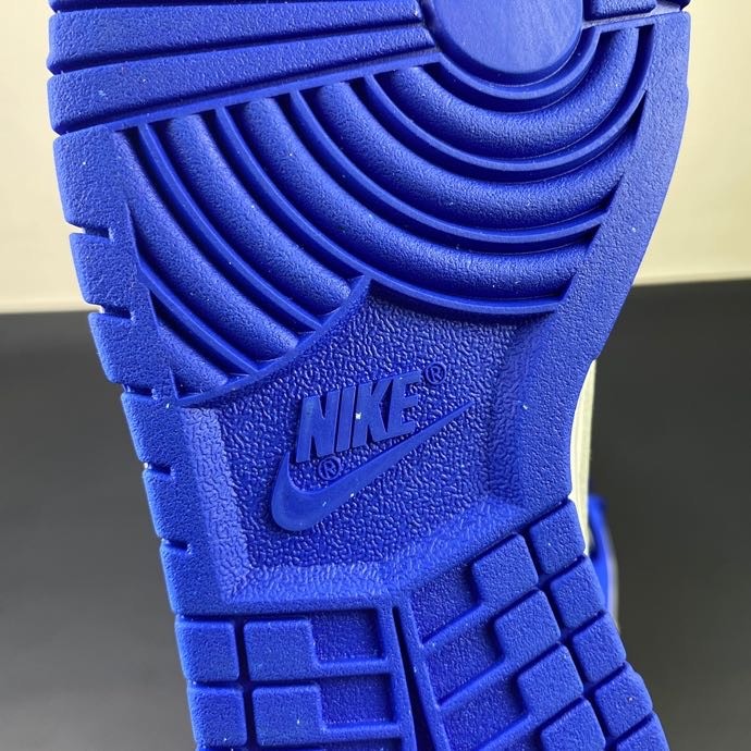 Kicks_Liu Nike  SB Dunk  sneaker