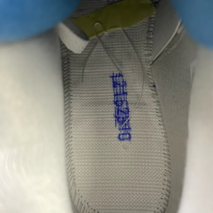 Kicks_Liu Nike  AJ4  sneaker