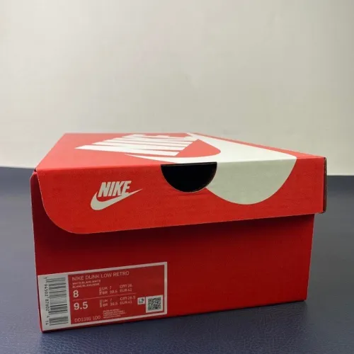 Kicks_Liu Nike  SB Dunk  sneaker