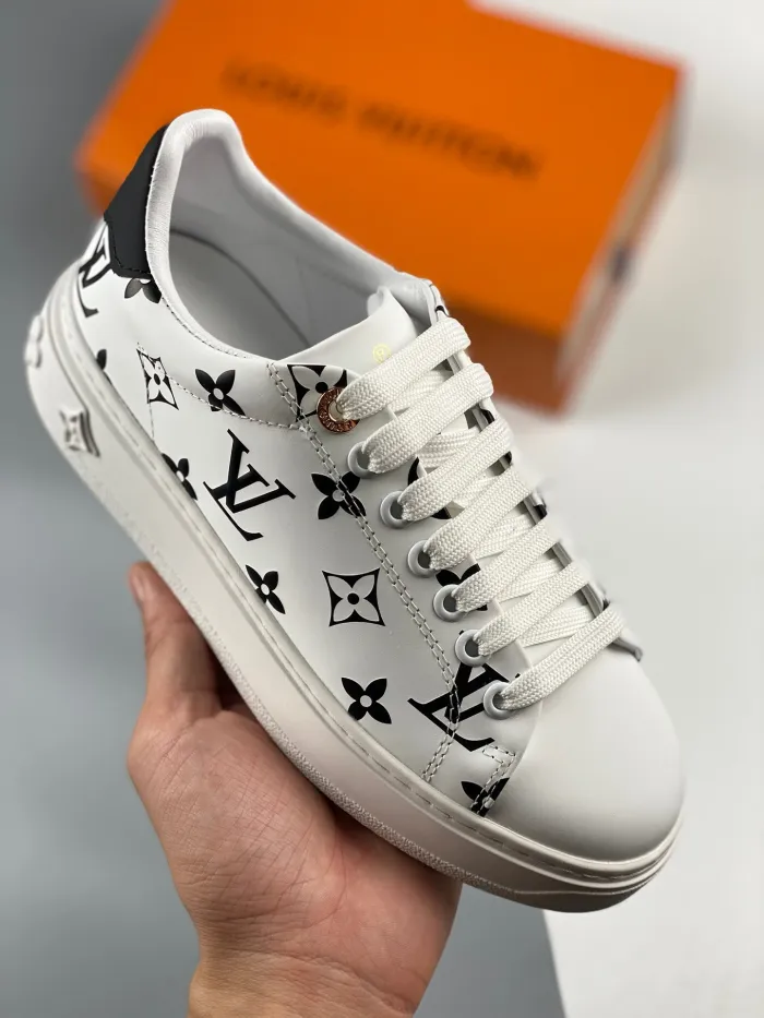 Kicks_Liu  Louis Vuitton  Trainer  Sneaker