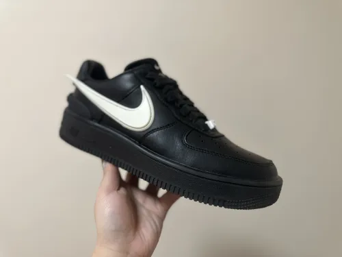 Kicks_Liu Nike  Air Force  sneaker