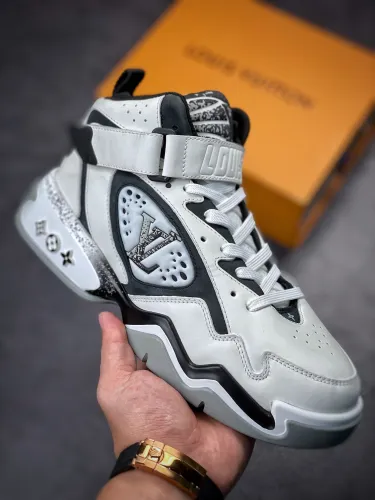 Kicks_Liu  Louis Vuitton  Trainer  Sneaker