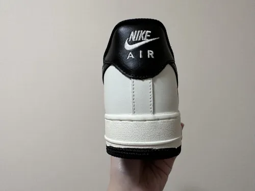 Kicks_Liu Nike  Air Force  sneaker