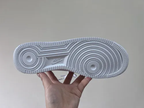 Kicks_Liu Nike  Air Force  sneaker