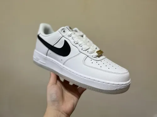 Kicks_Liu Nike  Air Force  sneaker