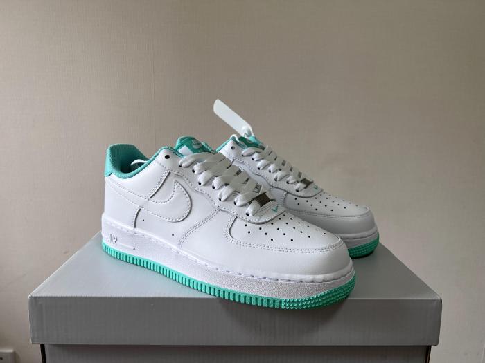 Kicks_Liu Nike  Air Force  sneaker
