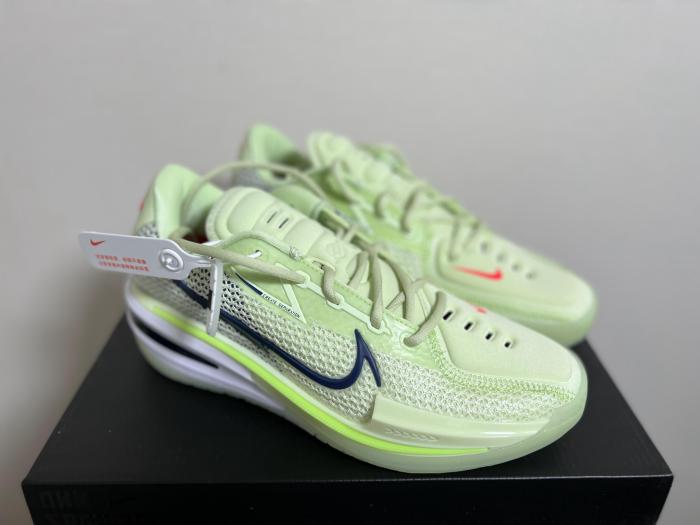 Kicks_Liu Nike  small 0.5~1  Zoom GT  sneaker